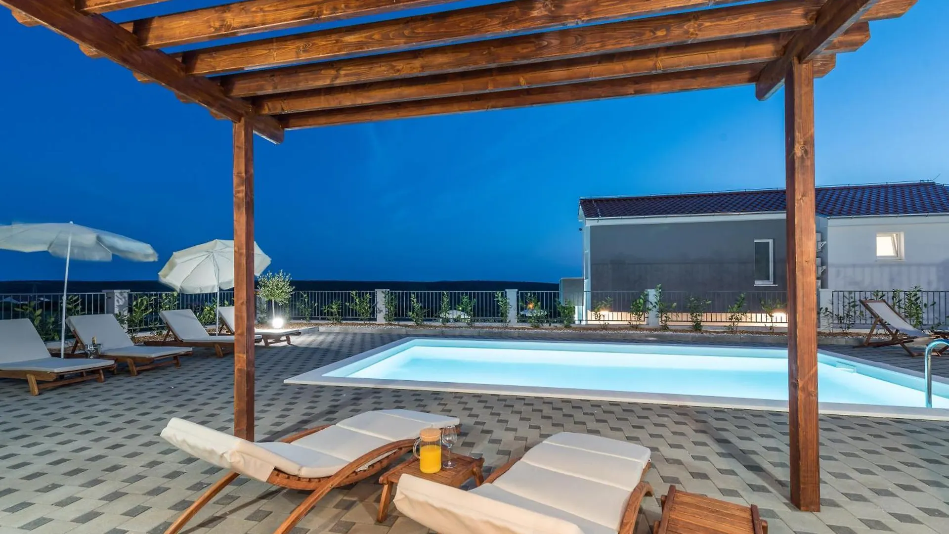 Dalmacija VI Villa Sukosan